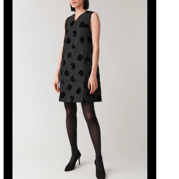 COS Dresses & Skirts - COS Printed Layering Dress Black 3D Velvet Print Pockets Sleeveless Mod Women 4